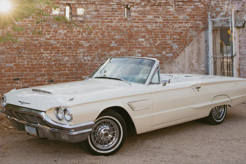 1965 Ford Thunderbird Base 2