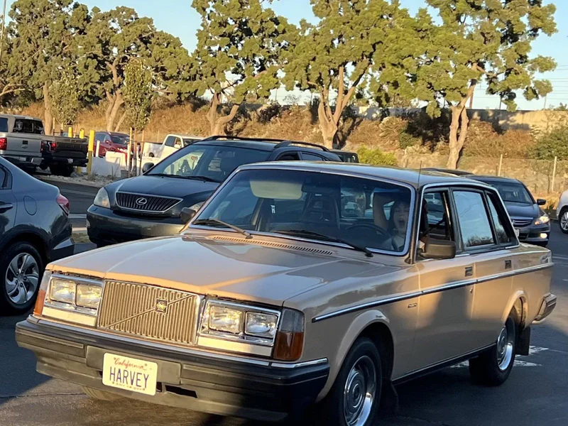 1985 Volvo 240 in Marina Del Rey 5