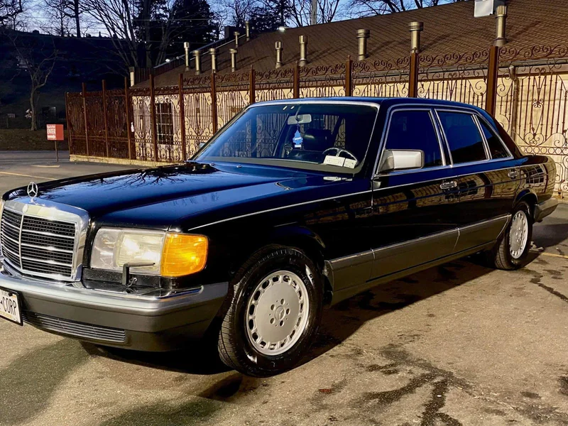 1991 Mercedes-Benz 560SEL Base 11