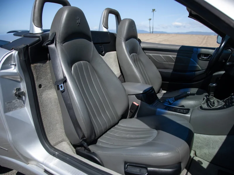2002 Maserati GT Spyder 10