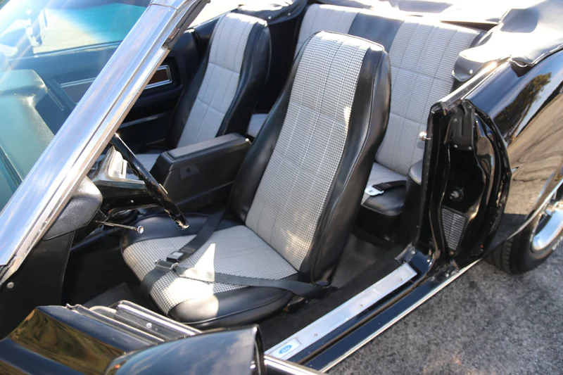 1972 Ford Mustang GT 10