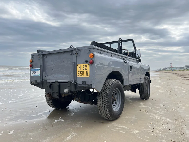 1976 Land Rover Series III 2