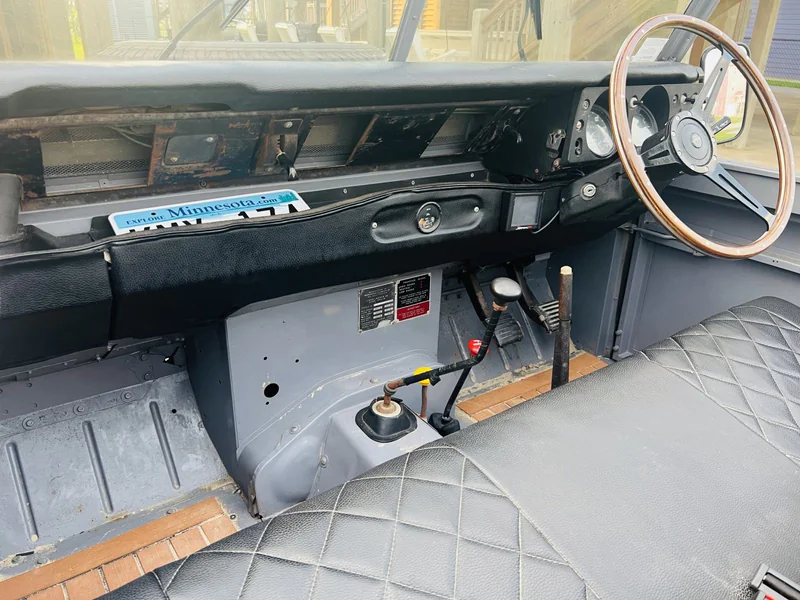 1976 Land Rover Series III 6