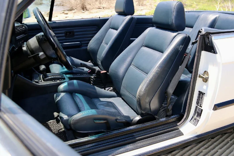 1991 BMW 325i Base 12