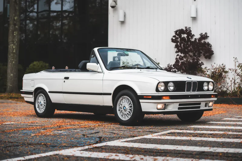 1991 BMW 325i Base 4
