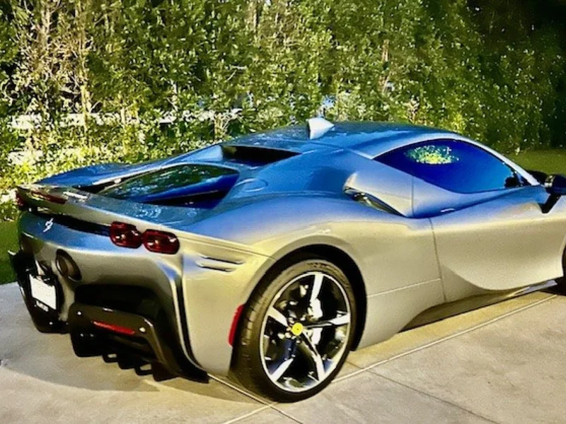 2023 Ferrari SF90