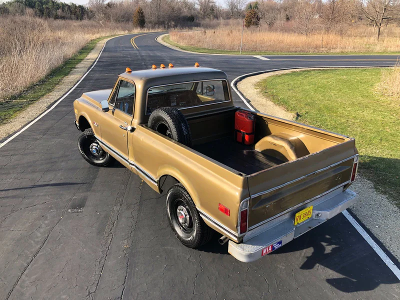 1970 GMC K1500 1/2 Ton 9