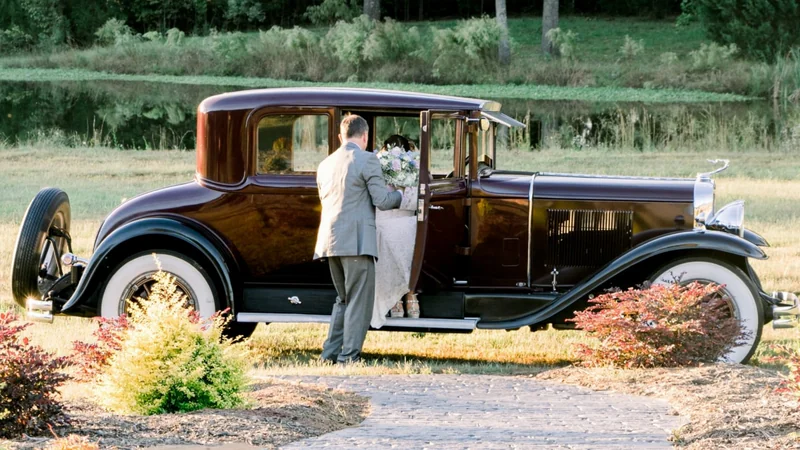 1929 Cadillac 341-B 3