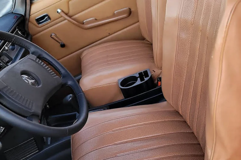 1976 Mercedes-Benz 240D