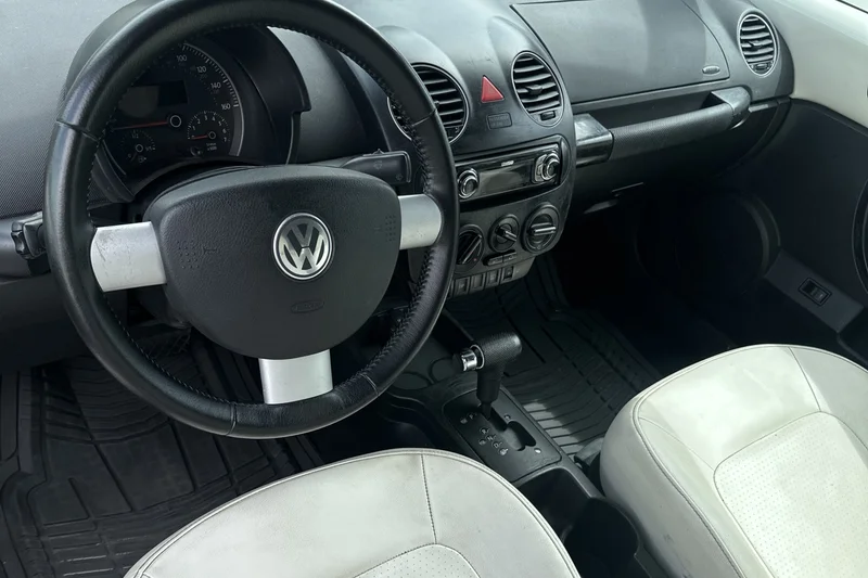 2007 Volkswagen New Beetle 2.5 5