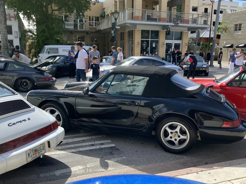 1993 Porsche 911 Carrera 2 4