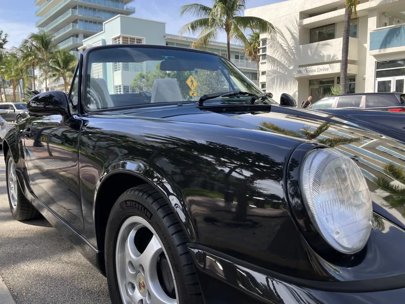 1993 Porsche 911 Carrera 2 10