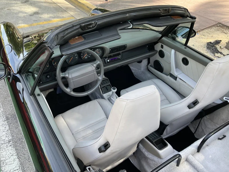 1993 Porsche 911 Carrera 2 14
