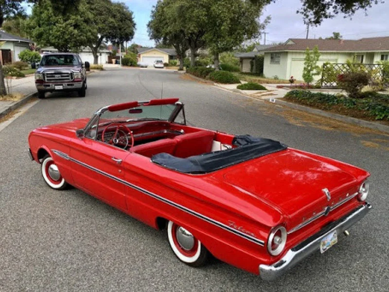 1963 Ford Falcon Futura 2