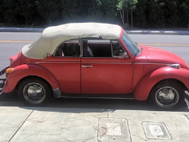 1979 Volkswagen Super Beetle Convertible 3