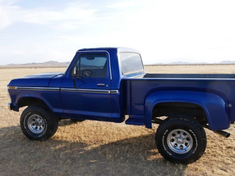 1977 Ford F-100 Lifted 4x4 27