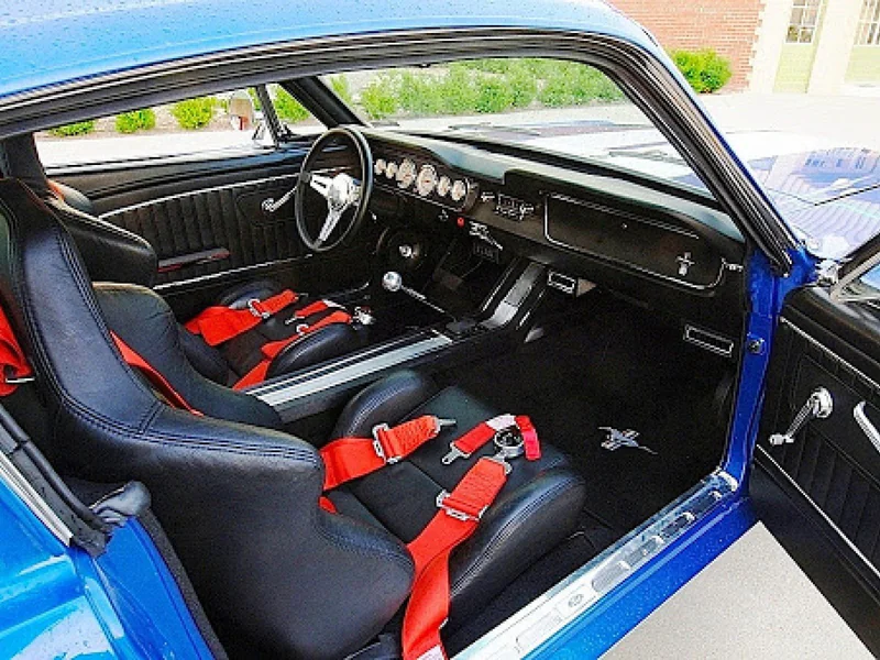 1965 Ford Mustang Fastback 4