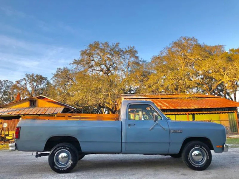 1985 Dodge Ram150 7