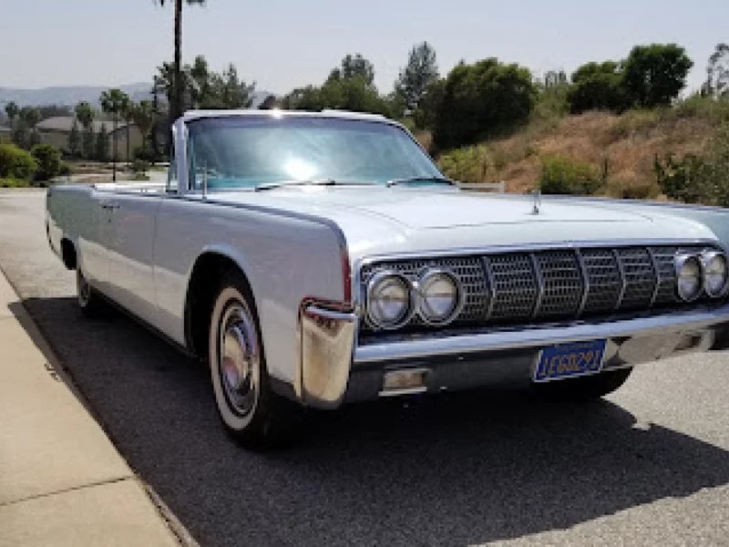 1964 Lincoln Continental 3