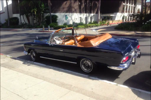 1965 Mercedes-Benz 250 SE Convertible 7