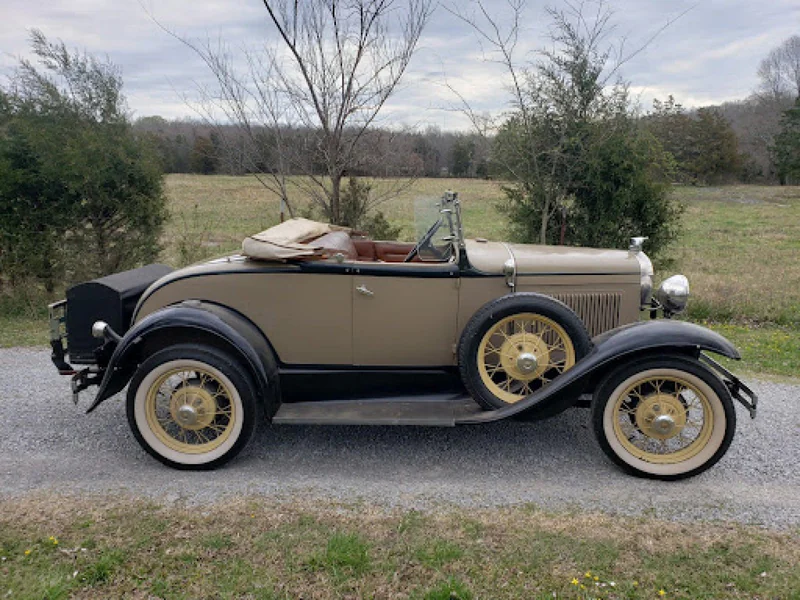 1931 Ford Model A Roadster 2