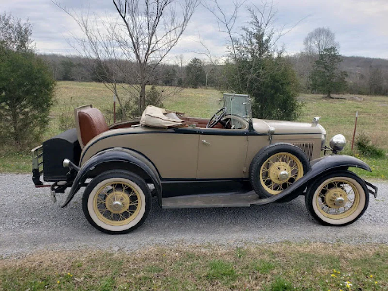1931 Ford Model A Roadster 4