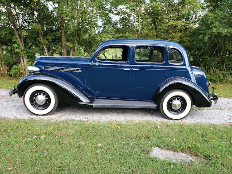 1935 Plymouth Sedan 2