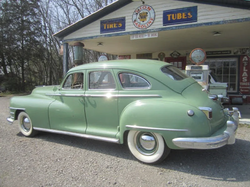 1949 Chrysler Saratoga 3