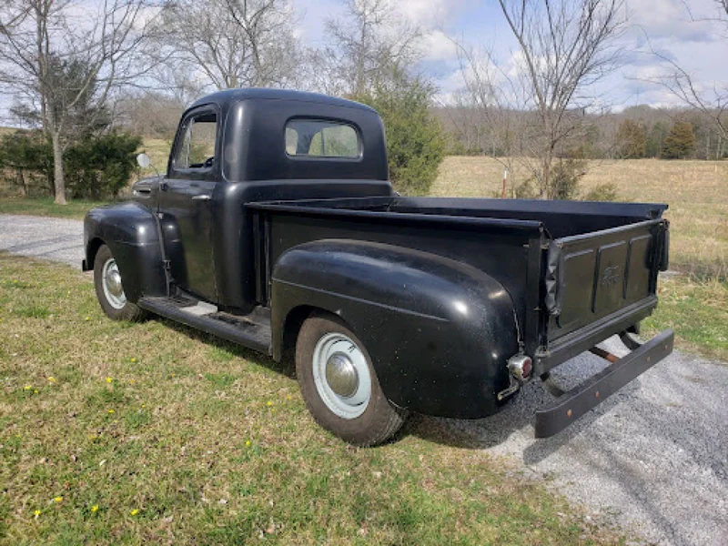 1949 Ford F100 Pickup 4