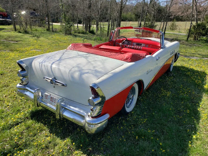 1955 Buick Special Convertible 4