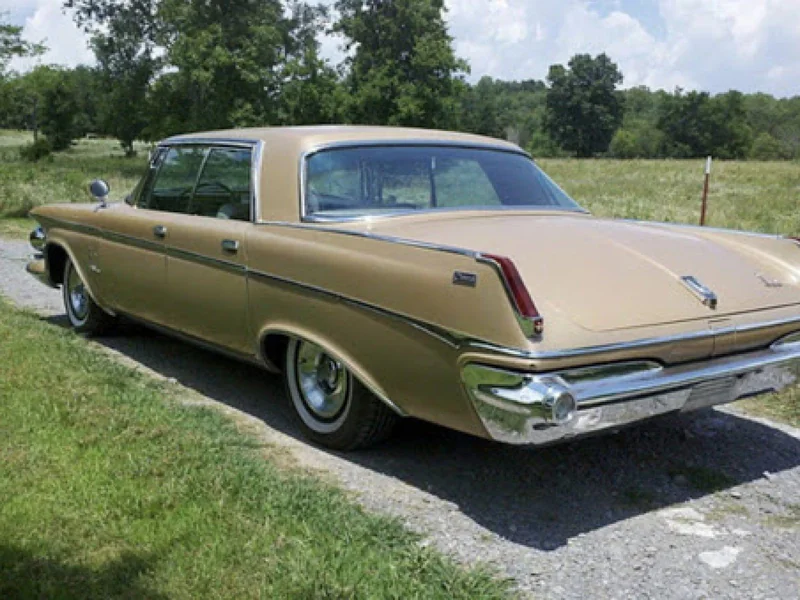 1963 Chrysler Imperial in Lebanon 4