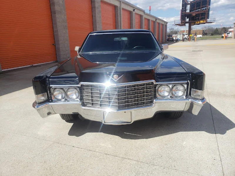 1969 Cadillac Limo 4