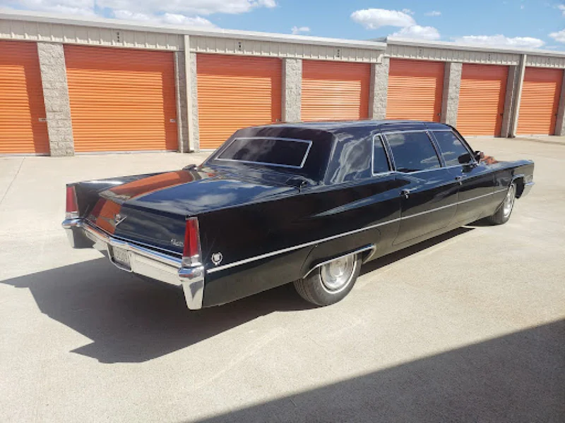 1969 Cadillac Limo 5