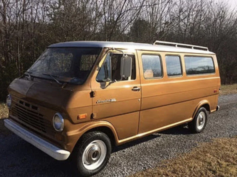 1970 Ford Super Van 4