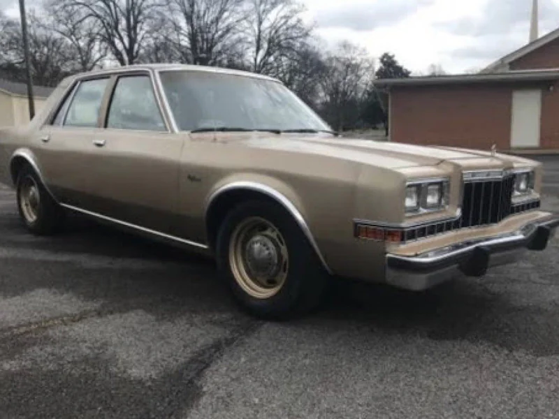 1984 Dodge Diplomat 2
