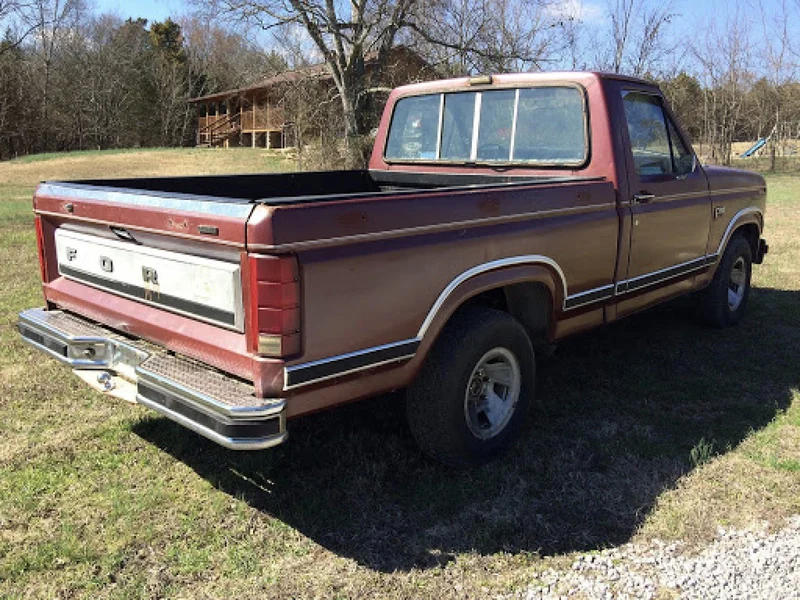 1985 Ford F150 4