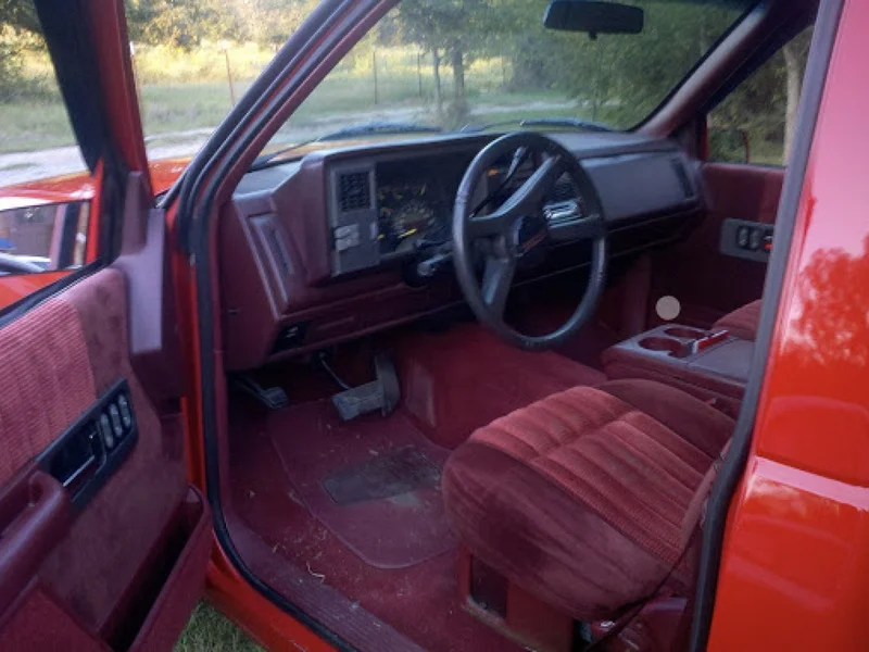 1993 Chevrolet Sport Pickup 3