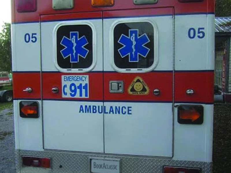 2002 Ford Ambulance 2