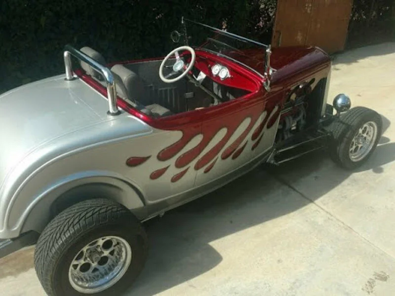 1932 Chevrolet Roadster 2