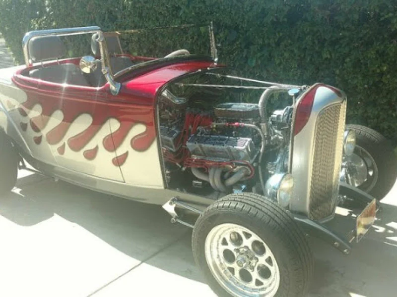 1932 Chevrolet Roadster 3