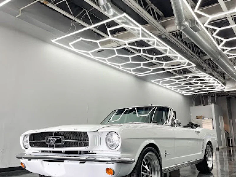 1965 Ford Mustang 2