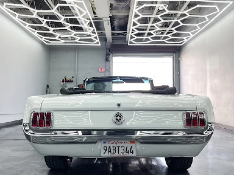 1965 Ford Mustang 10