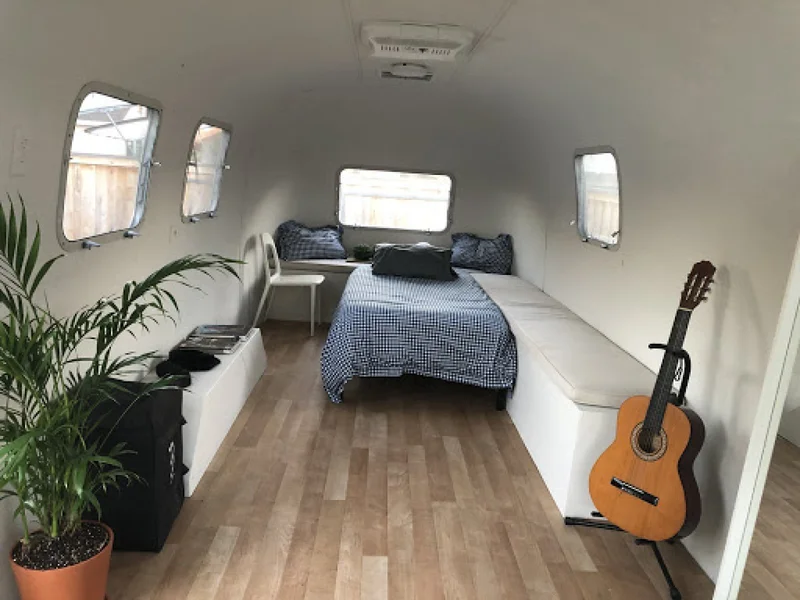 1977 Airstream International 10