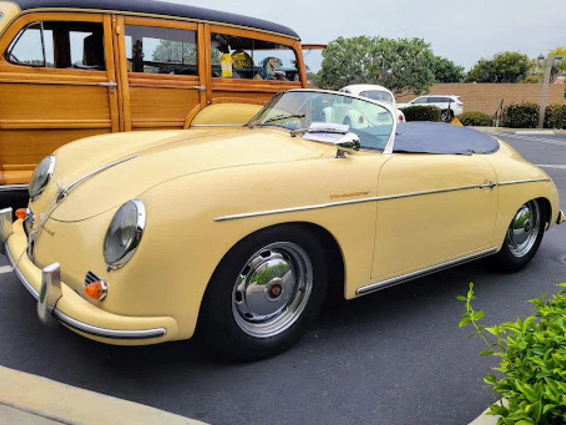 1958 Porsche Speedster Replica 9