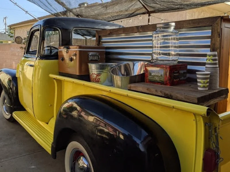 1949 Chevrolet Pick-Up Truck 2