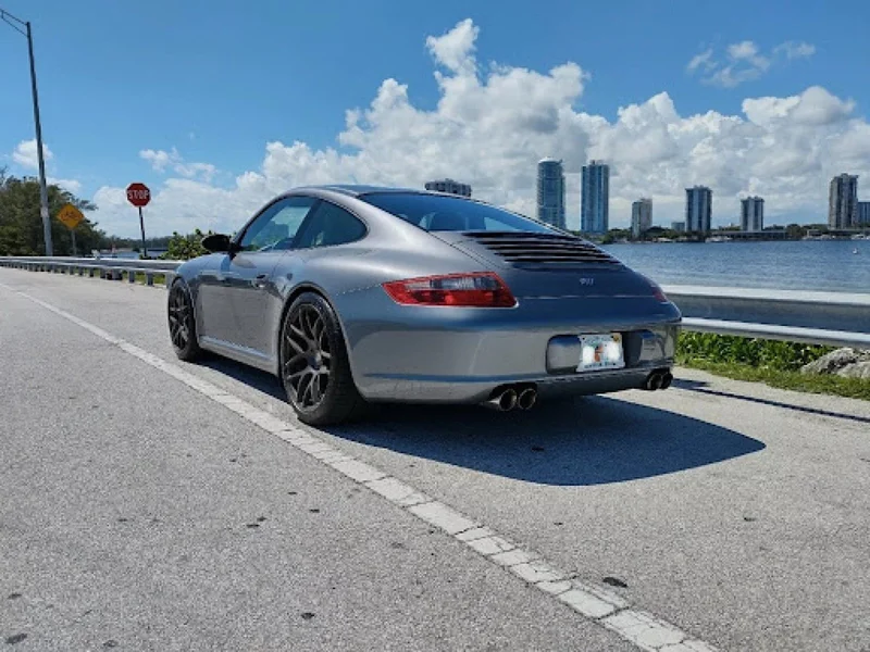 2005 Porsche Carrera