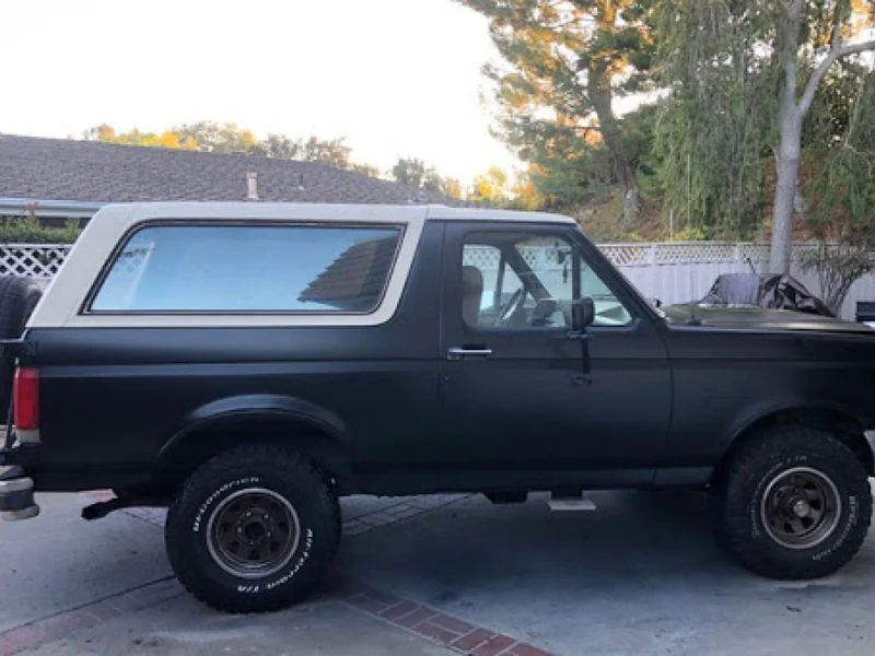 1988 Ford Bronco 2