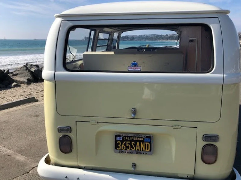 1971 Volkswagen Bus 9