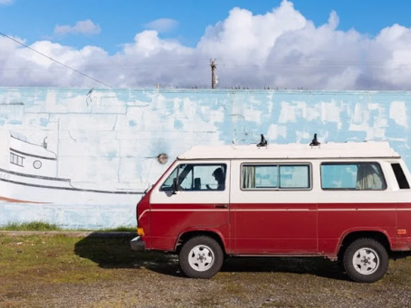 1984 Volkswagen Bus 11