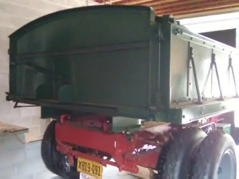1925 Mack AC 5 Ton Dump Truck 2